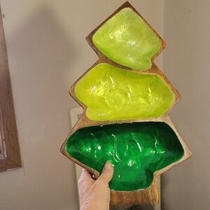 Wooden Tree-Shaped Bowl with Green and Yellow Sections